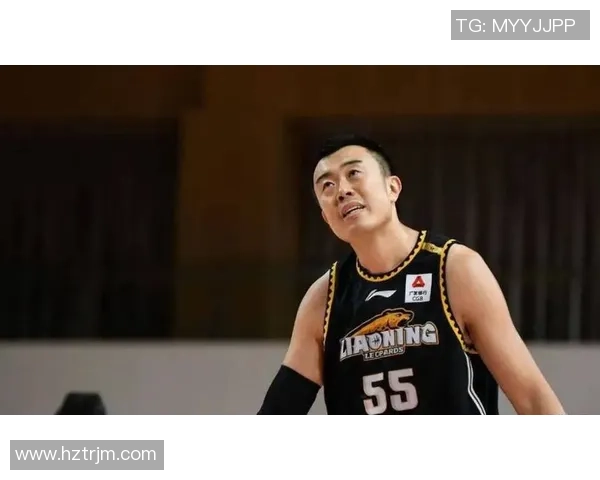 韩德君：从篮球新星到中国男篮的中流砥柱，见证时代的辉煌与挑战