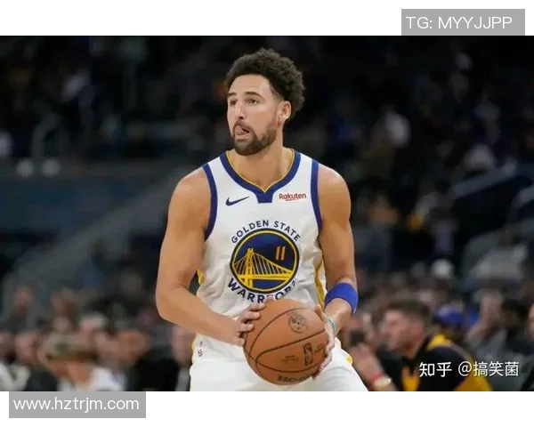 克莱汤普森：勇士队的三分之王与篮球传奇的辉煌历程