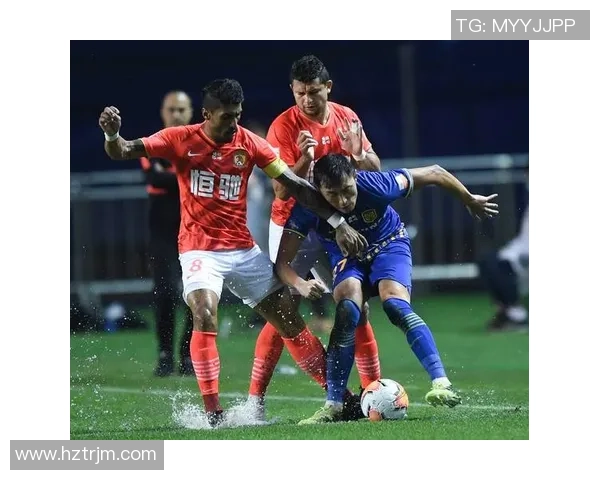 恒大与苏宁精彩对决球票热销中快来抢购不可错过的足球盛宴