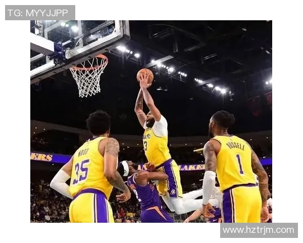 湖人与勇士的激烈对抗中抢断战术的较量与精彩瞬间回顾