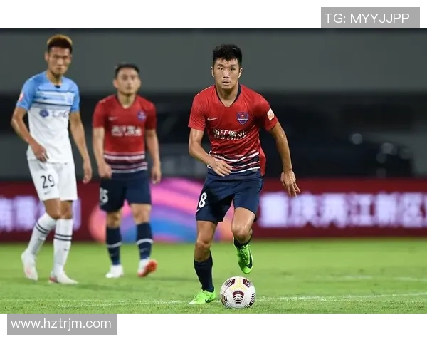 重庆篮球队荣登速度排行榜第二名展现出色竞技实力与团队协作精神