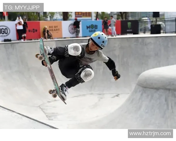 上海滑板队的防反策略解析与滑板热点趋势探讨