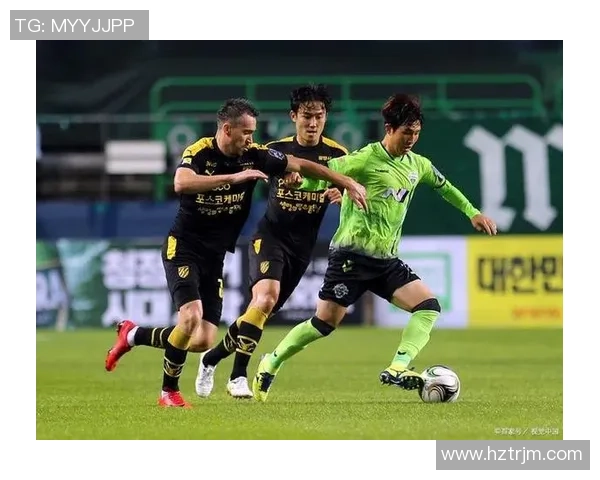 成都羽毛球队在城市联赛中以84分稳居积分榜首位展现强劲实力